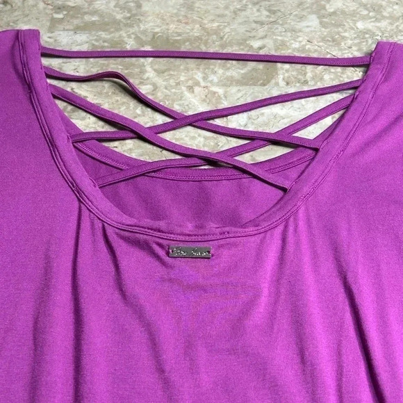 “Foxy “logo Y2K,
double lattice top,Sheer overlay ,fitted,collegiate, flaw - Picture 10 of 16